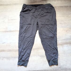 The North Face Women's 2X Plus Size Gray Athletic Nylon Pants